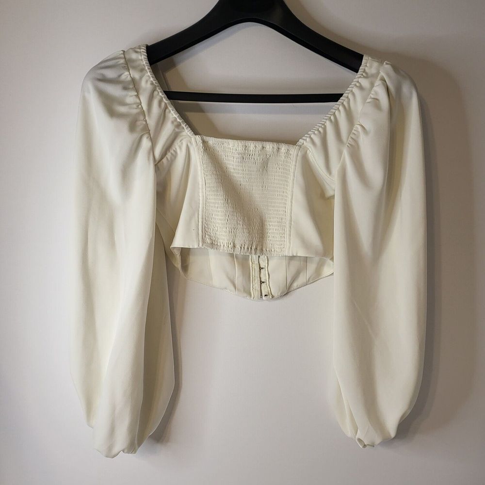 Urban Outfitters White Corset-Style Crop Top Puff Sleeve Boho Chic Blouse Medium
